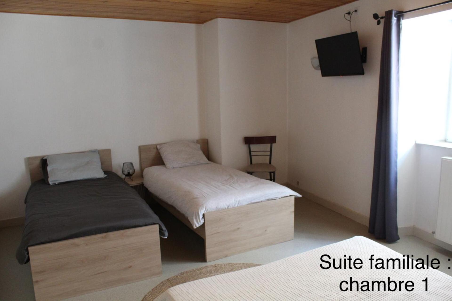 De La Planeze Hotel